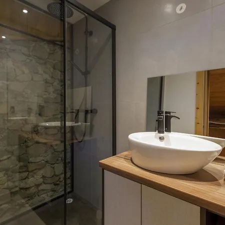 La Ferme A Roland In - Out - Happy Apartment Chamonix