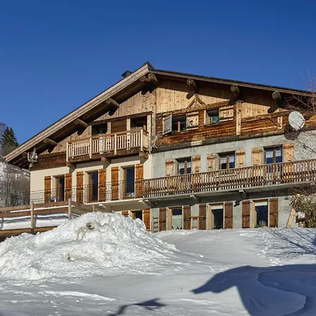 La Ferme A Roland Cozy Mountain Style 2br For 6 In/ski Out - Happy * Chamonix