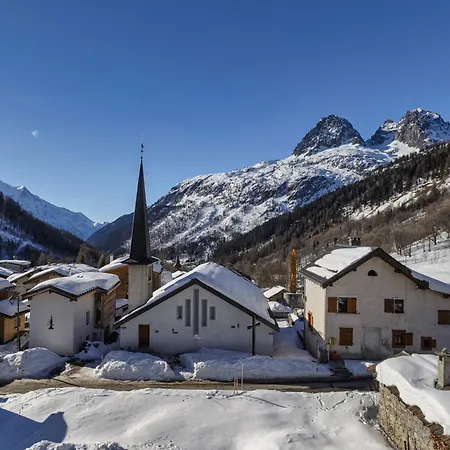 Appartement La Ferme A Roland Cozy Mountain Style 2br For 6 In/ski Out - Happy Chamonix